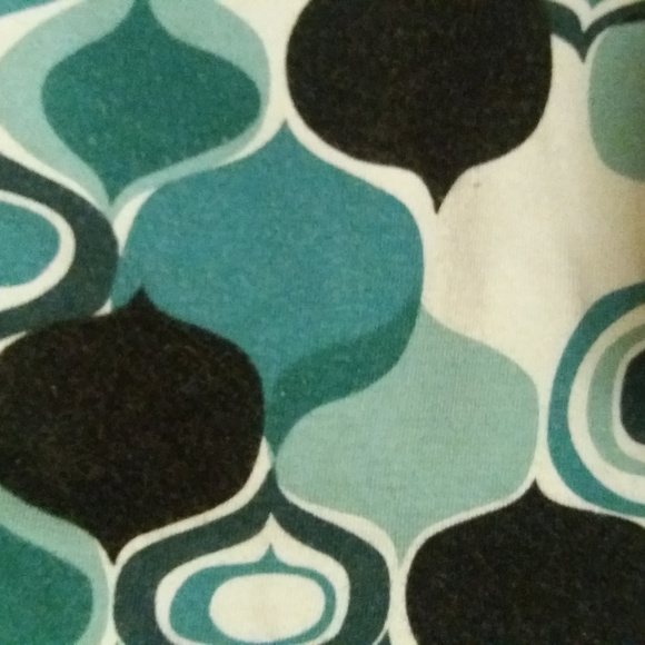 4/$16 | Apt. 9 Essentials Blue V-Neck T-Shirt - Picture 2 of 8